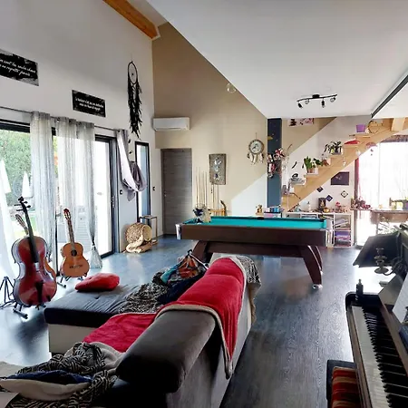 Chez Cendra Borgo (Corsica)